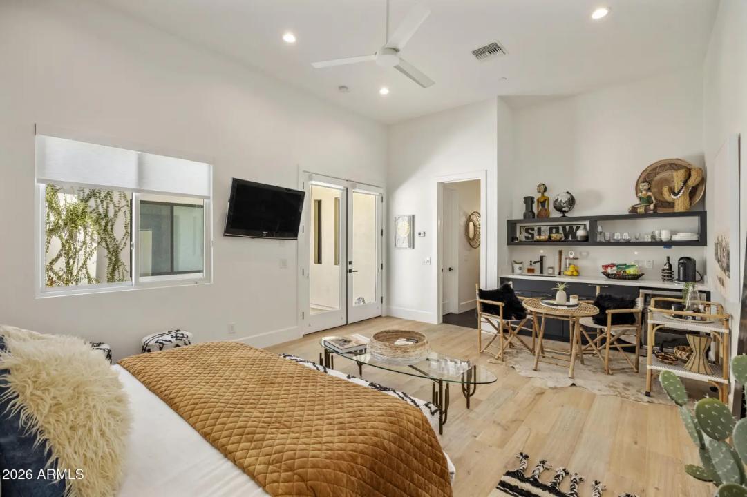 Real Estate Picture 37
