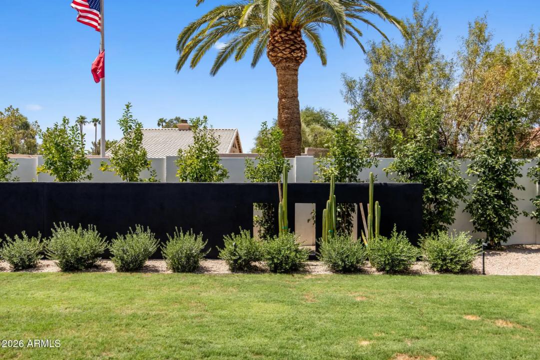 Real Estate Picture 48