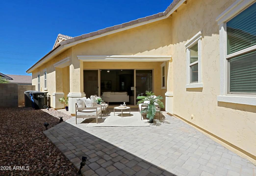 Real Estate Picture 38