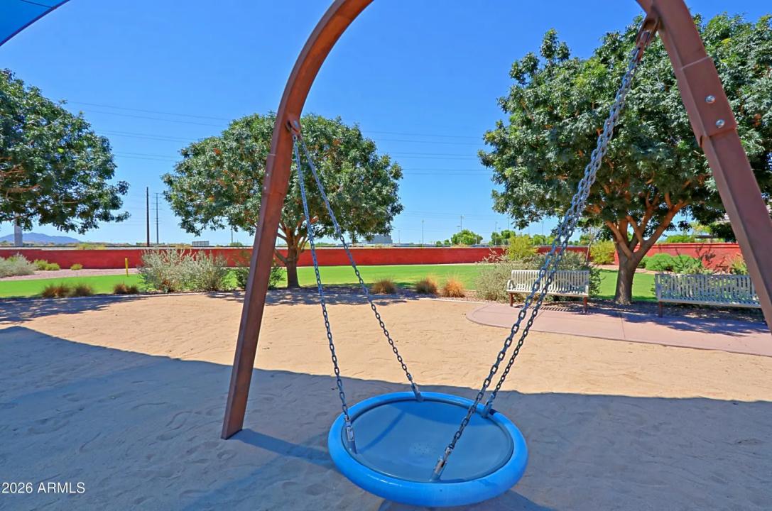 Real Estate Picture 49