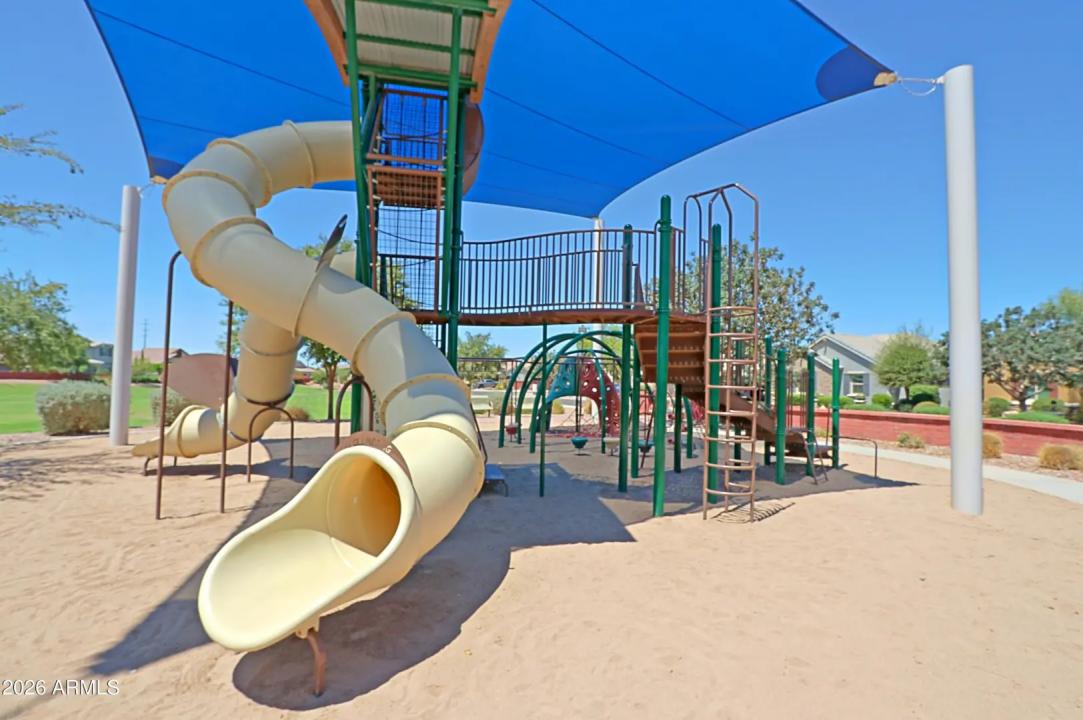 Real Estate Picture 54