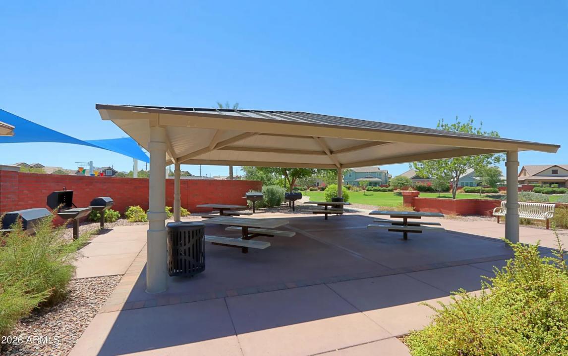 Real Estate Picture 55