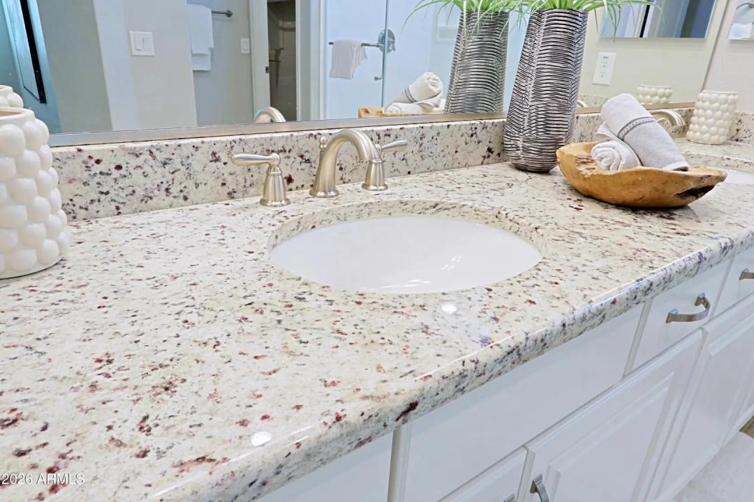 Real Estate Picture 19
