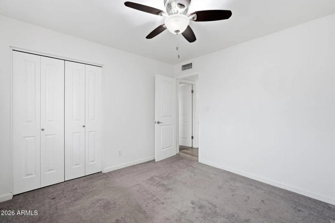 Real Estate Picture 19