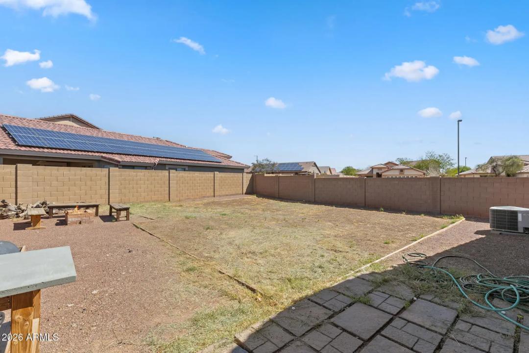 Real Estate Picture 43