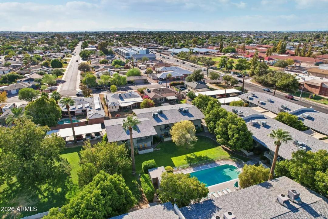 Real Estate Picture 48