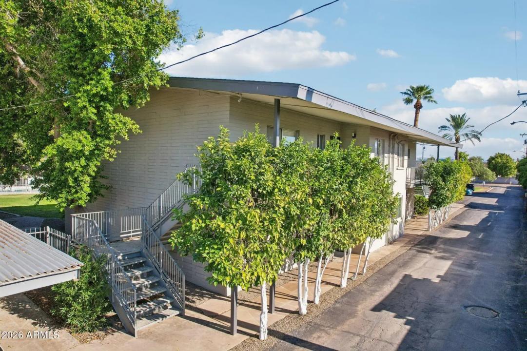 Real Estate Picture 44