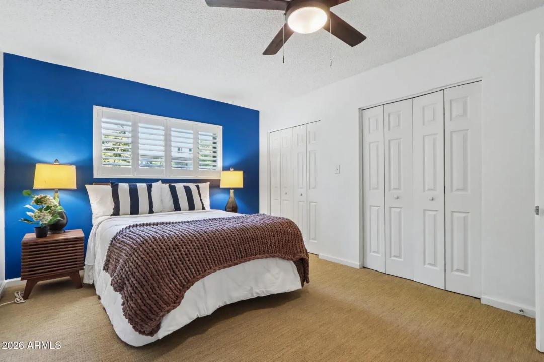 Real Estate Picture 24