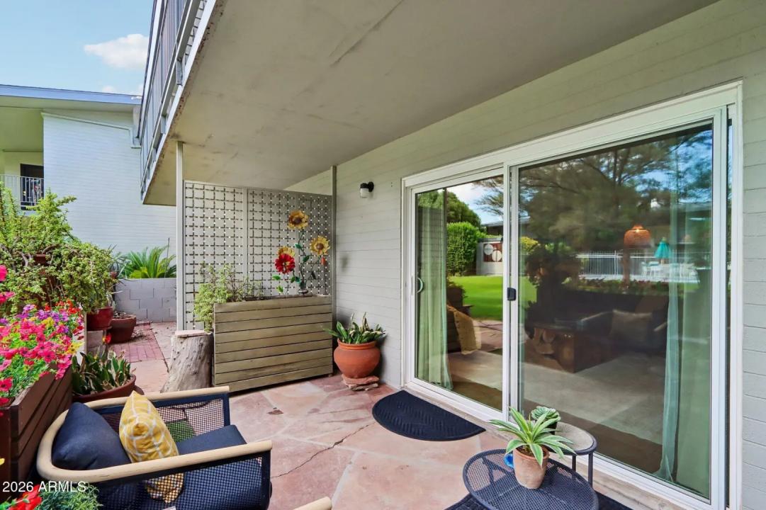 Real Estate Picture 32
