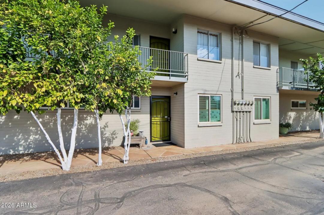Real Estate Picture 39