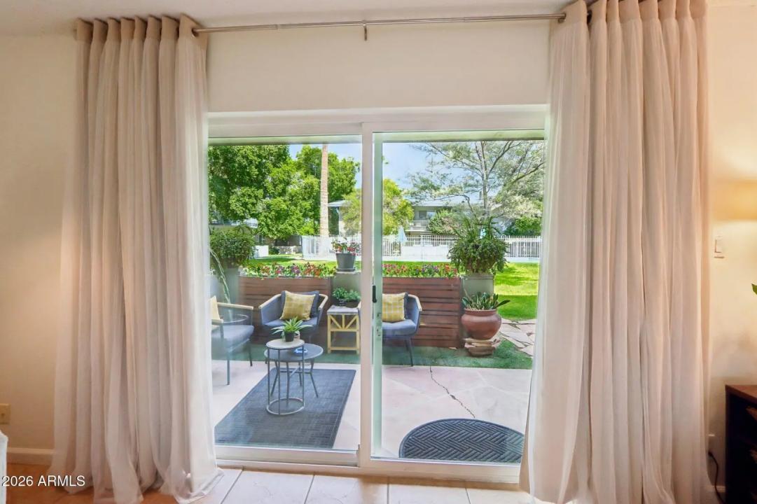Real Estate Picture 18