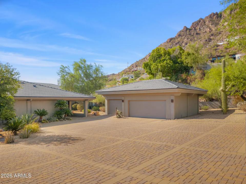 Real Estate Picture 45
