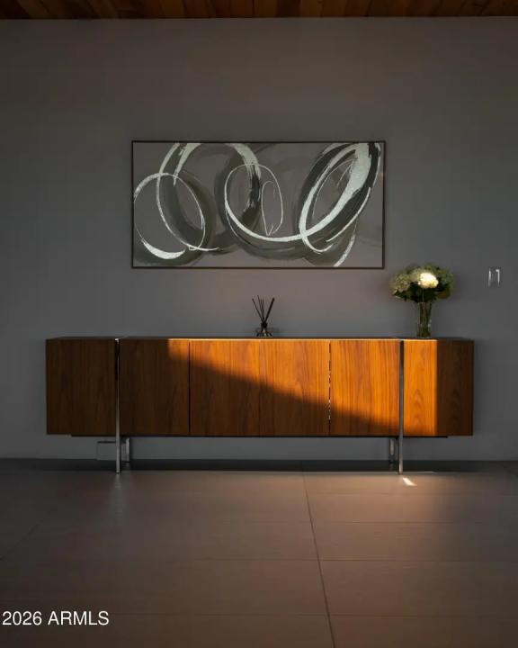 Real Estate Picture 6