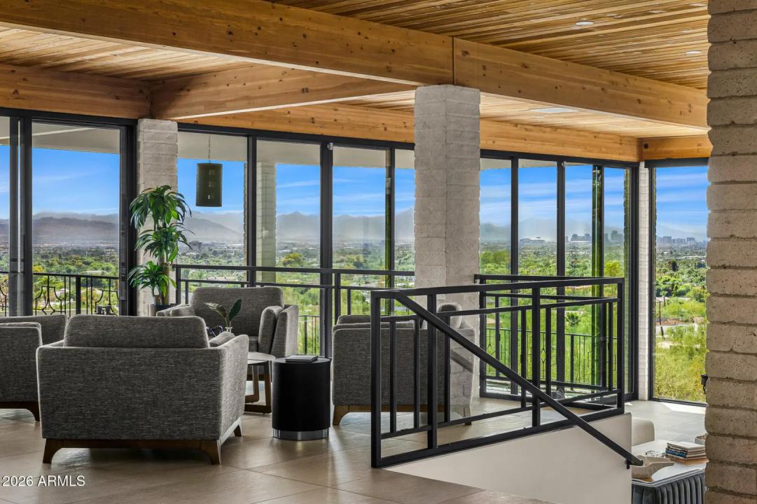 Real Estate Picture 1
