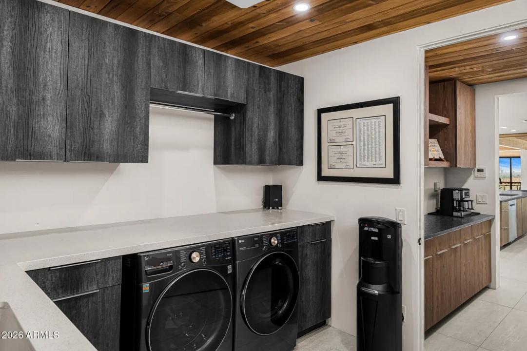 Real Estate Picture 37