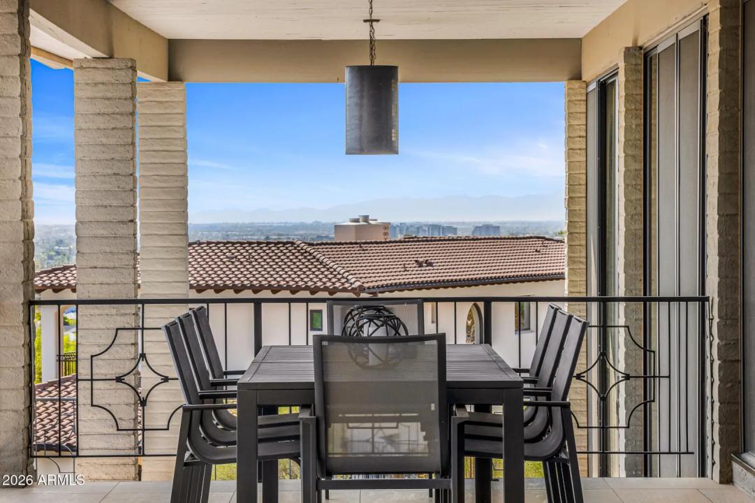 Real Estate Picture 43