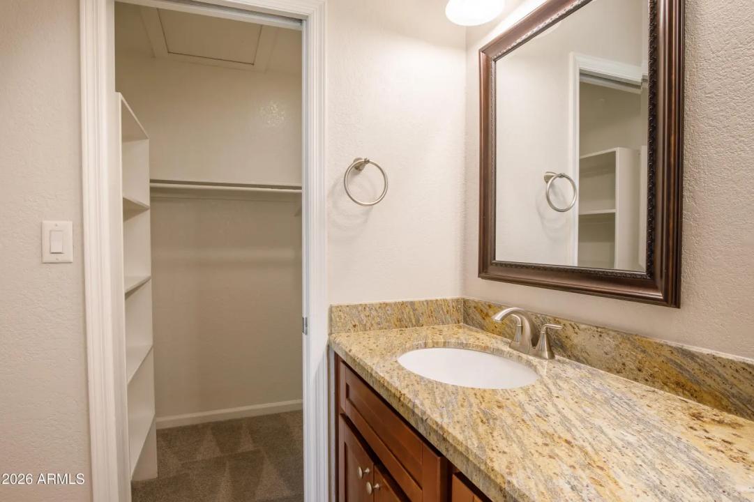 Real Estate Picture 19