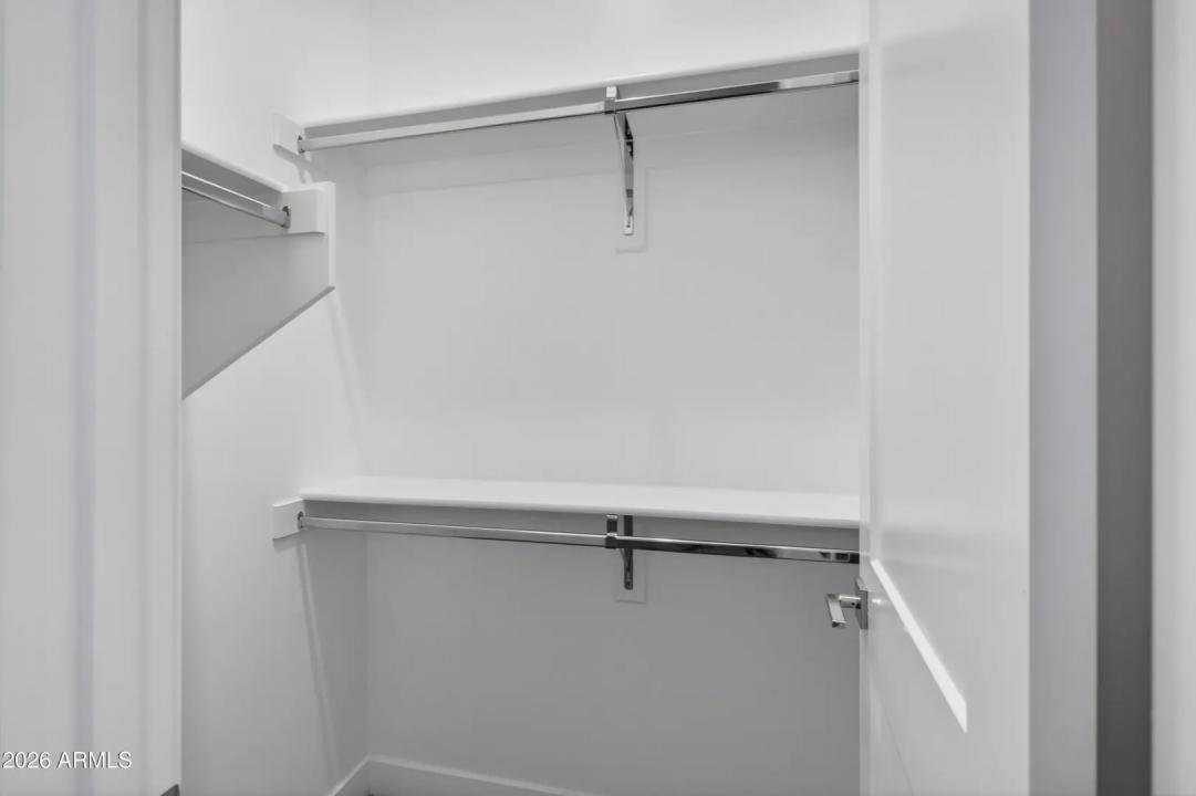 Real Estate Picture 28