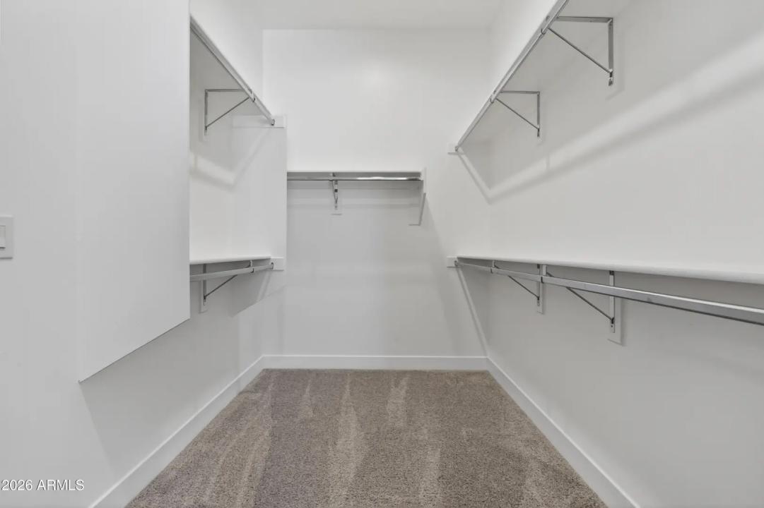 Real Estate Picture 32