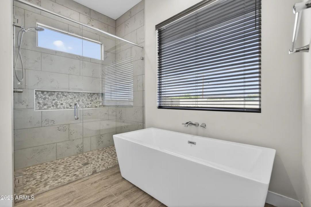Real Estate Picture 35