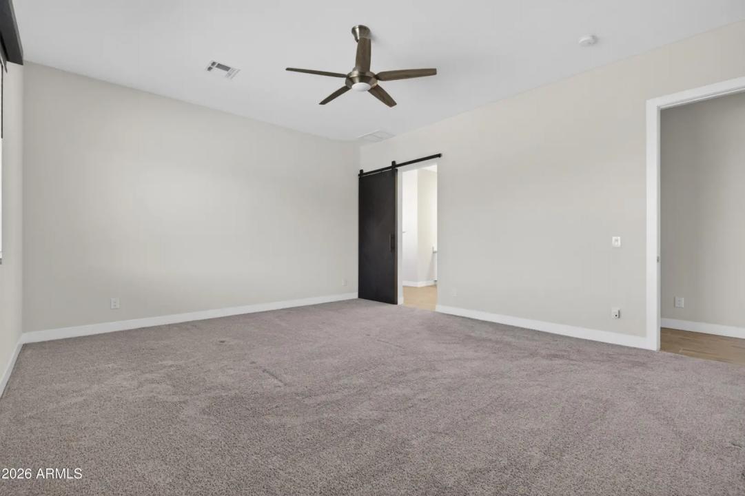 Real Estate Picture 38