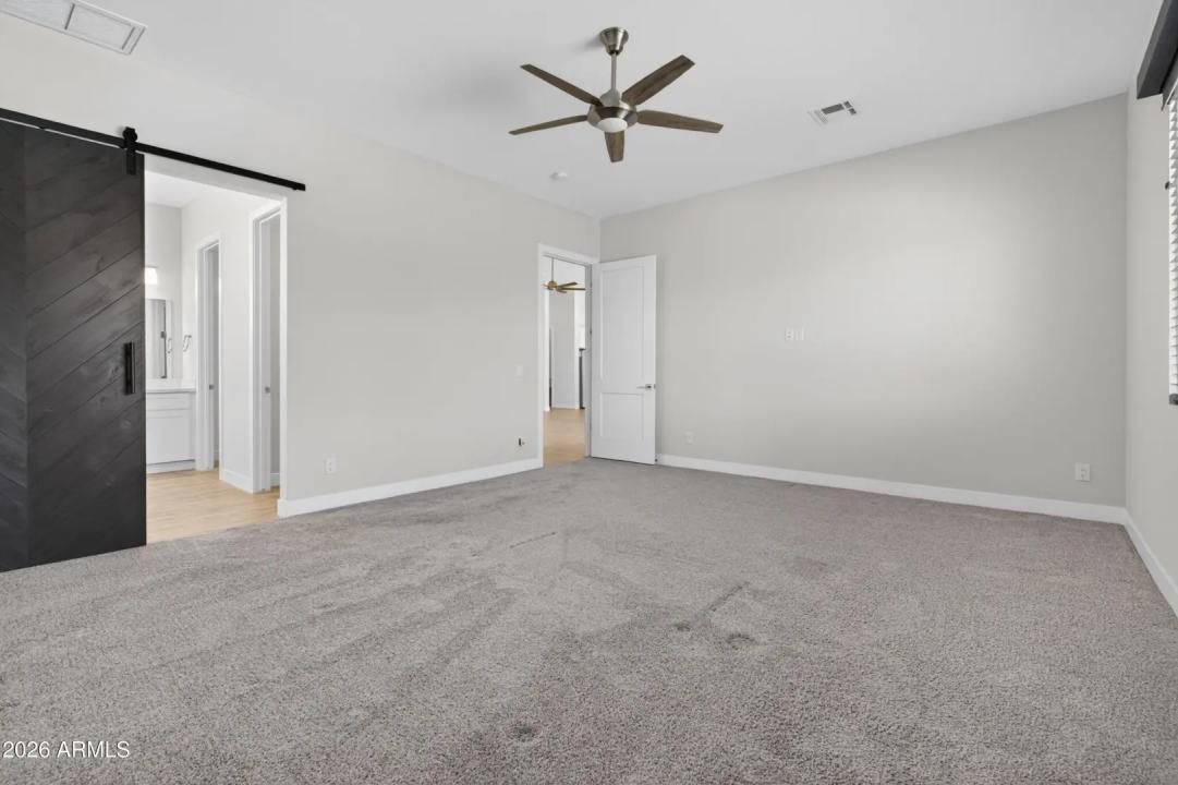 Real Estate Picture 39