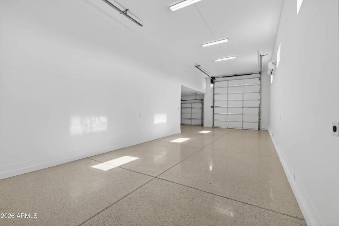 Real Estate Picture 44