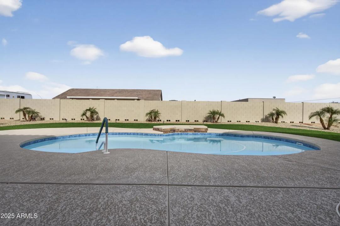Real Estate Picture 48