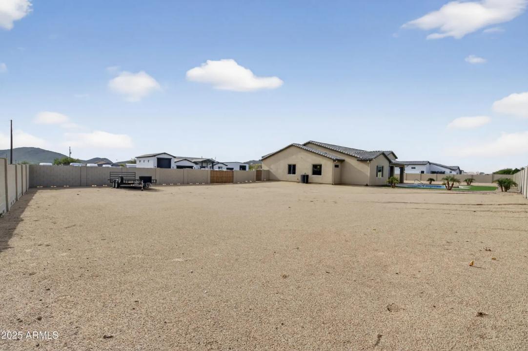 Real Estate Picture 49