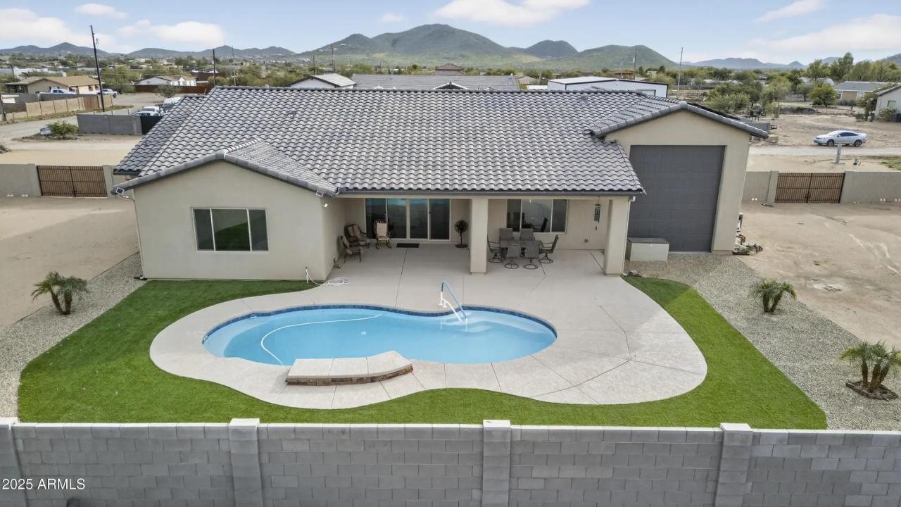 Real Estate Picture 58