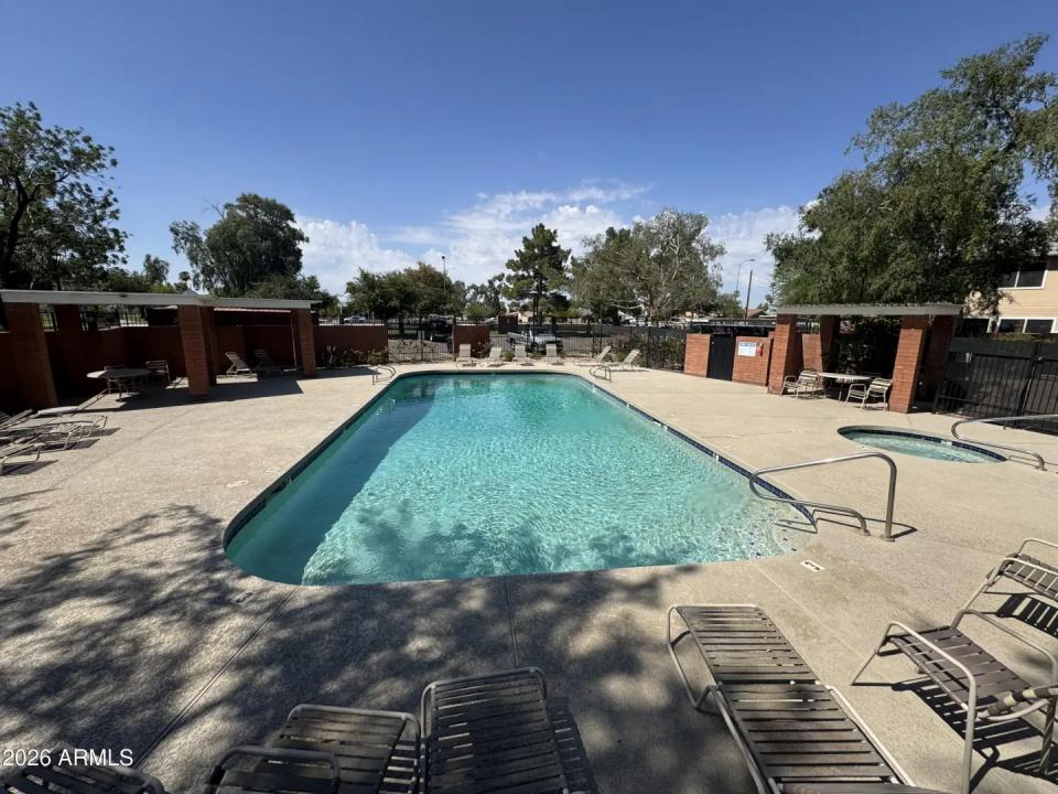 Real Estate Picture 2