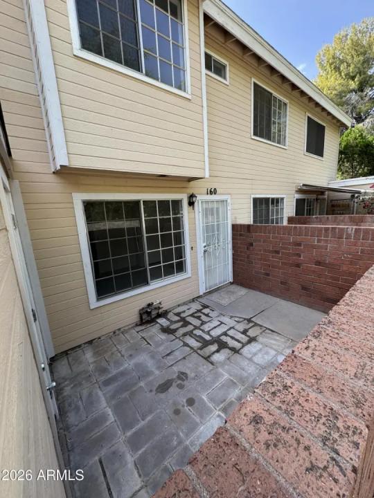 Real Estate Picture 23