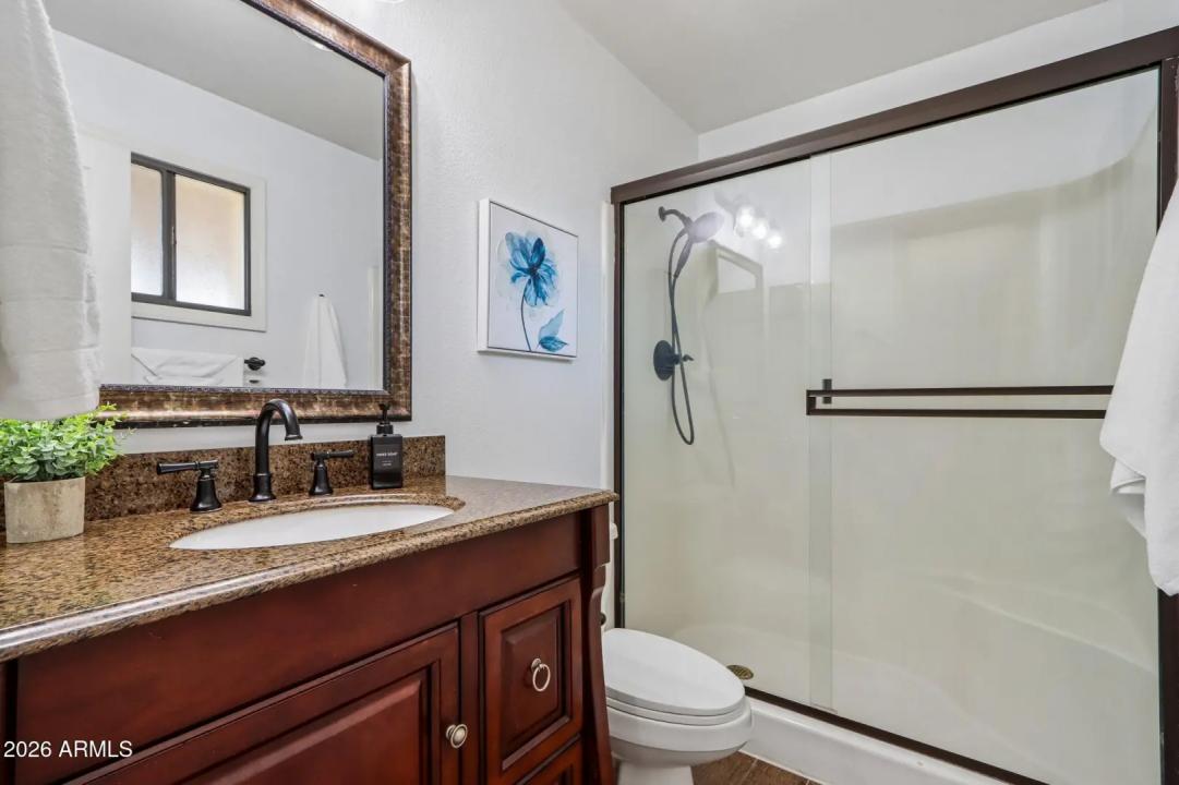 Real Estate Picture 20