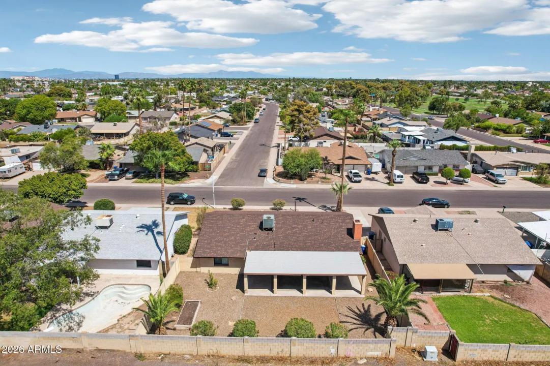 Real Estate Picture 29