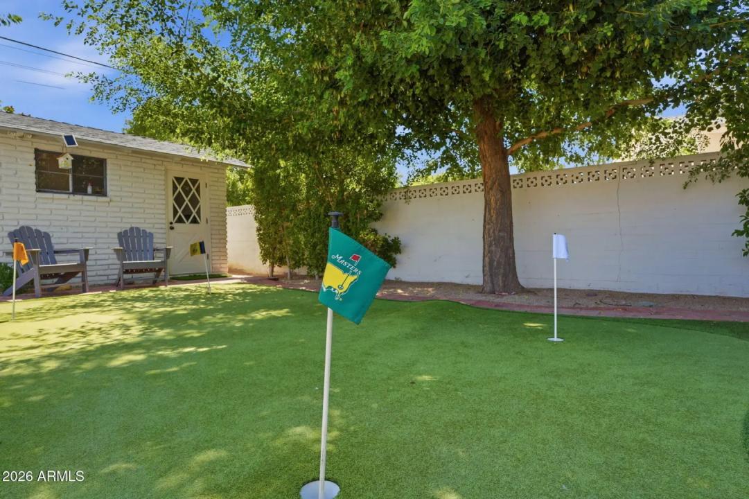 Real Estate Picture 35