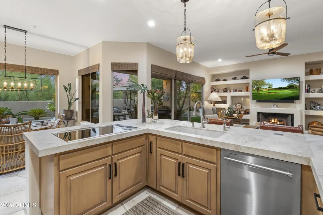 Real Estate Picture 19