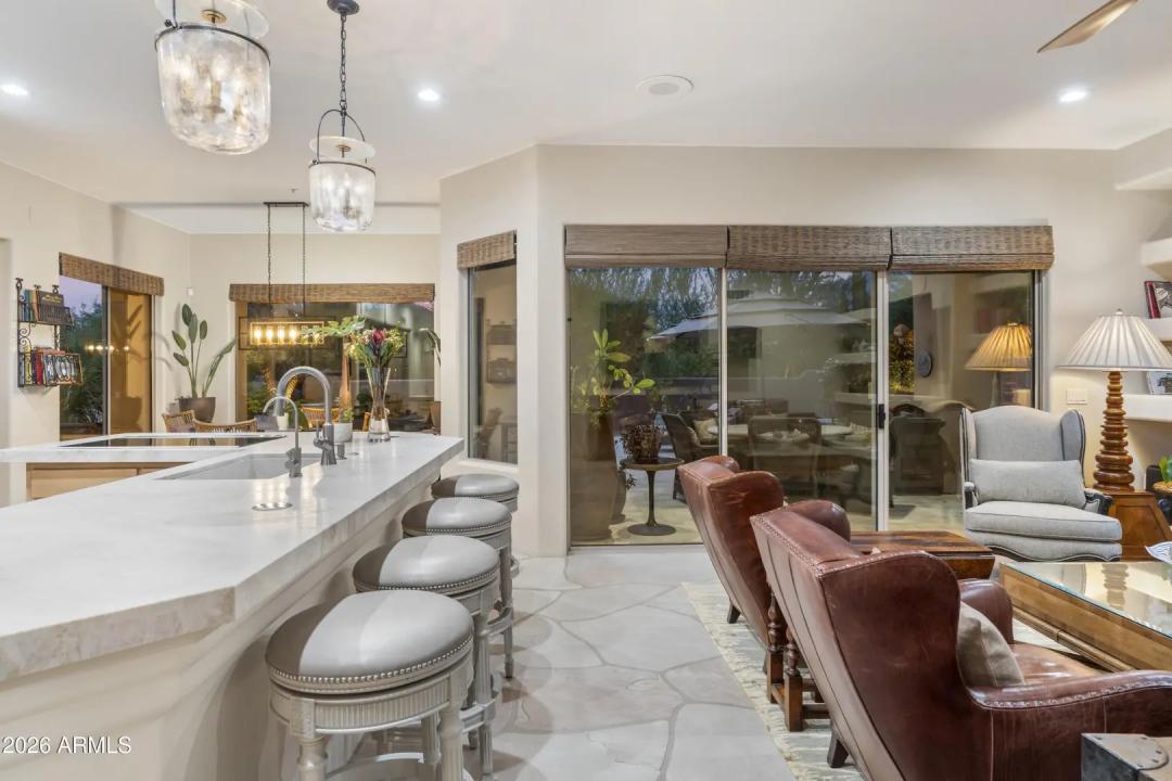Real Estate Picture 23