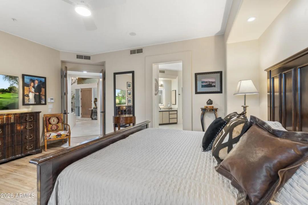 Real Estate Picture 28
