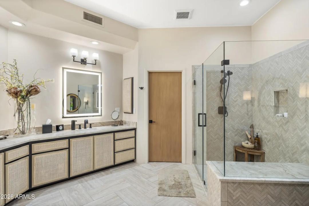 Real Estate Picture 31