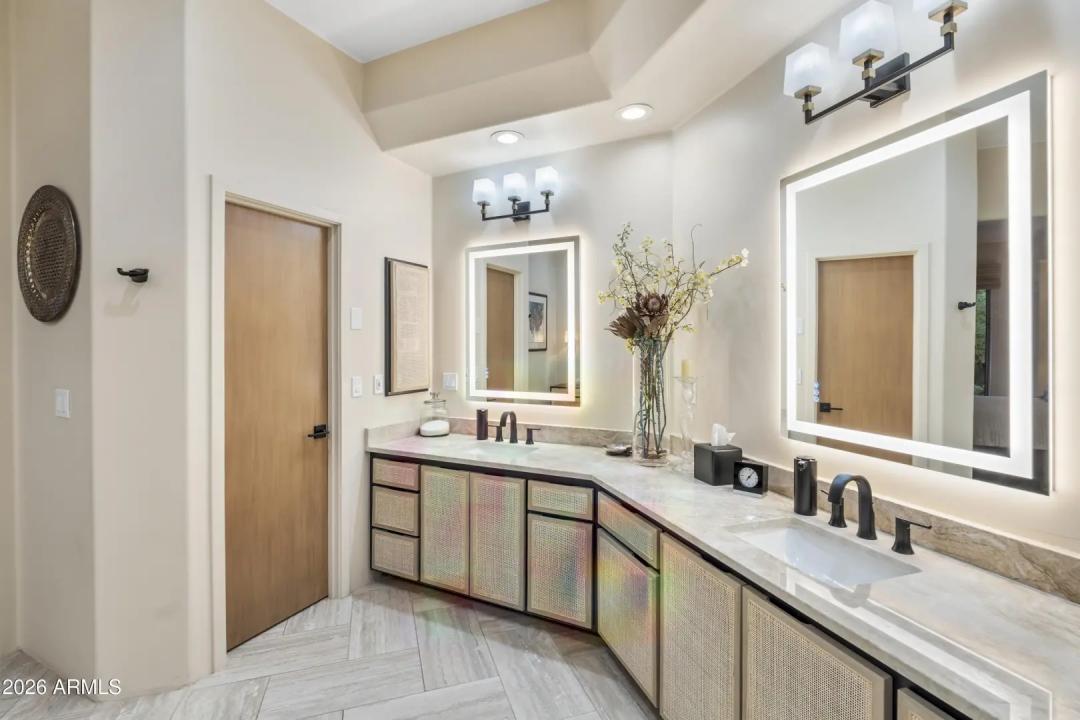 Real Estate Picture 34