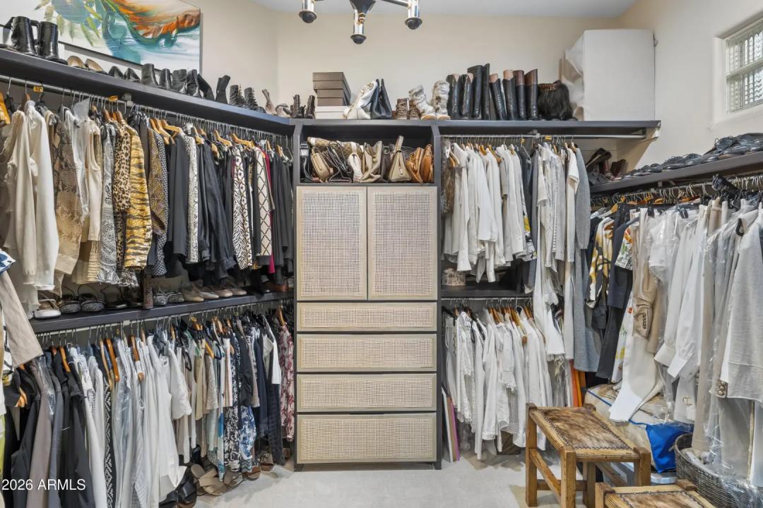 Real Estate Picture 35