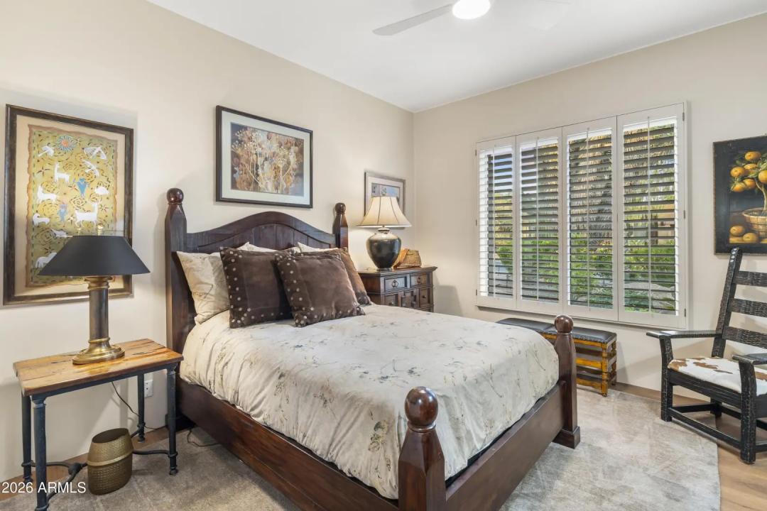 Real Estate Picture 37