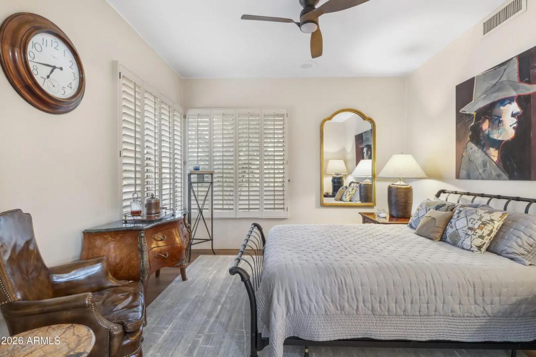 Real Estate Picture 40