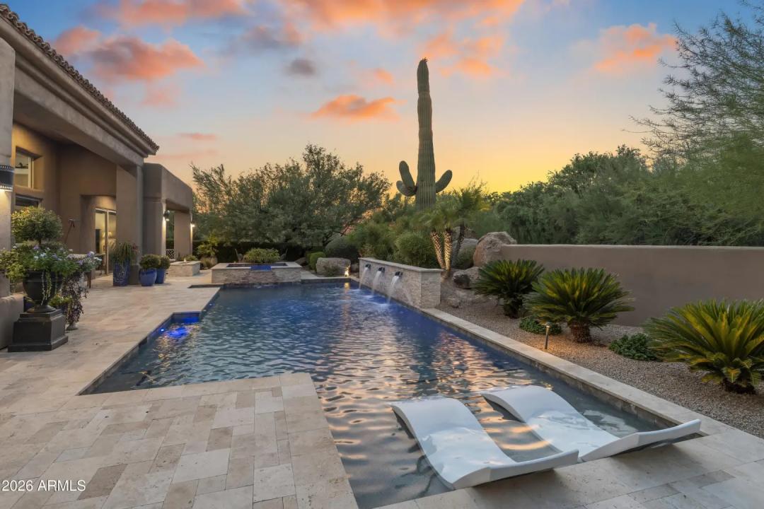 Real Estate Picture 64