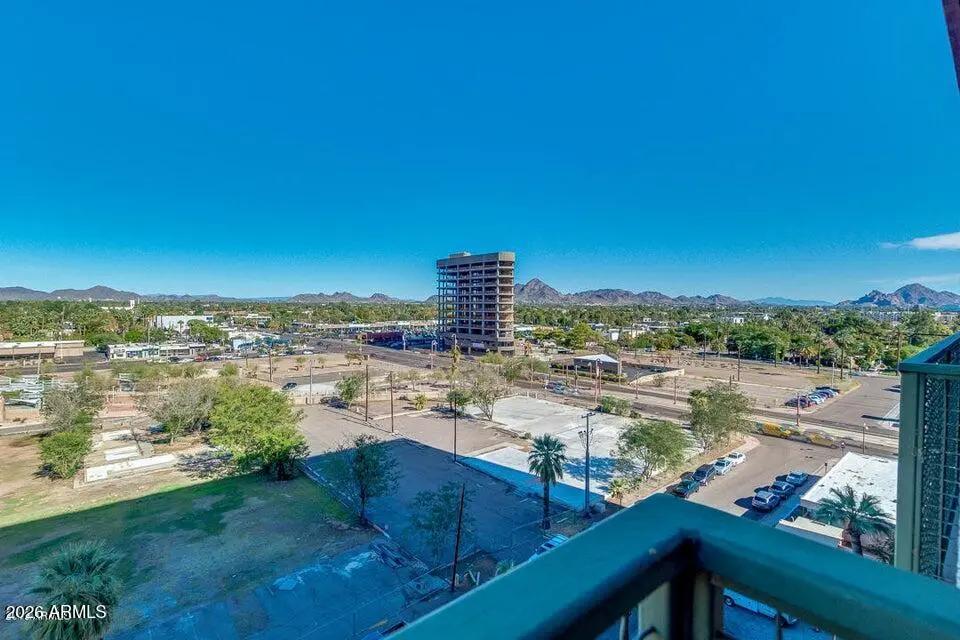 Real Estate Picture 15