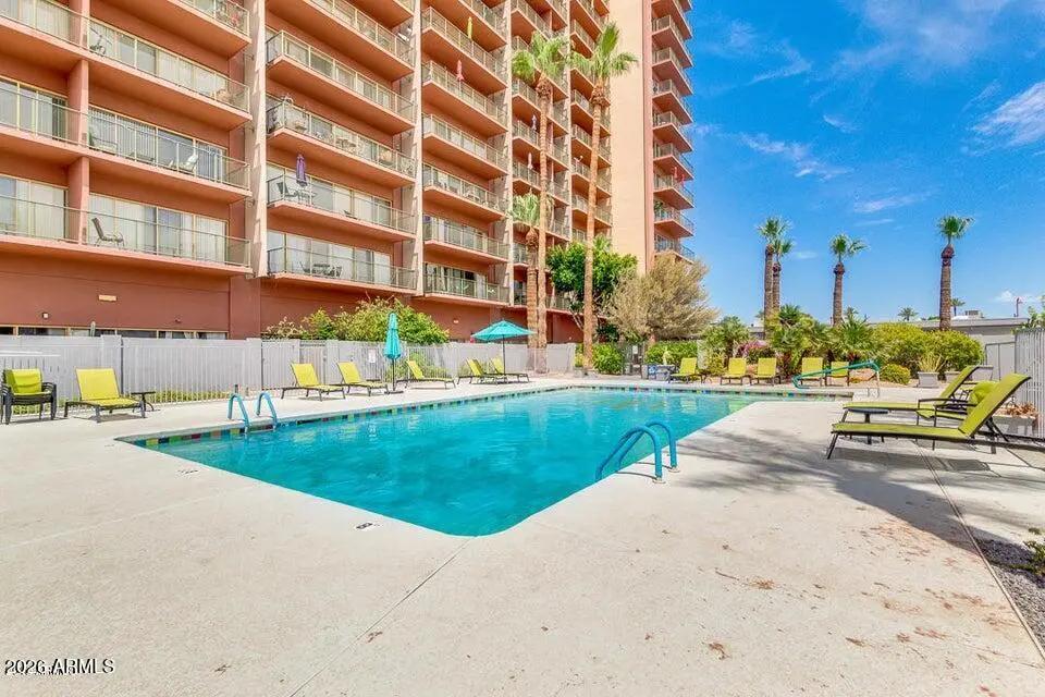 Real Estate Picture 24