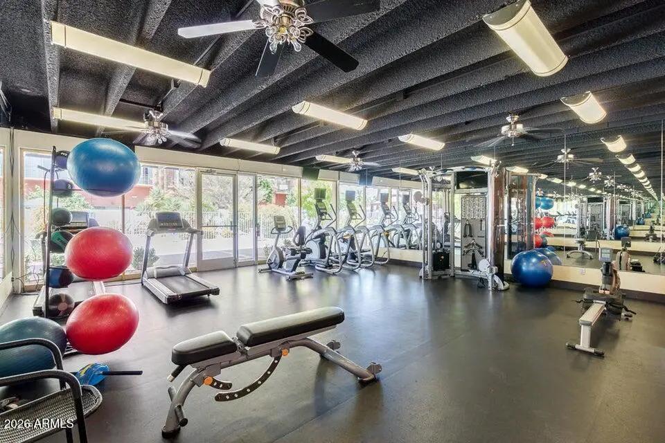 Real Estate Picture 29