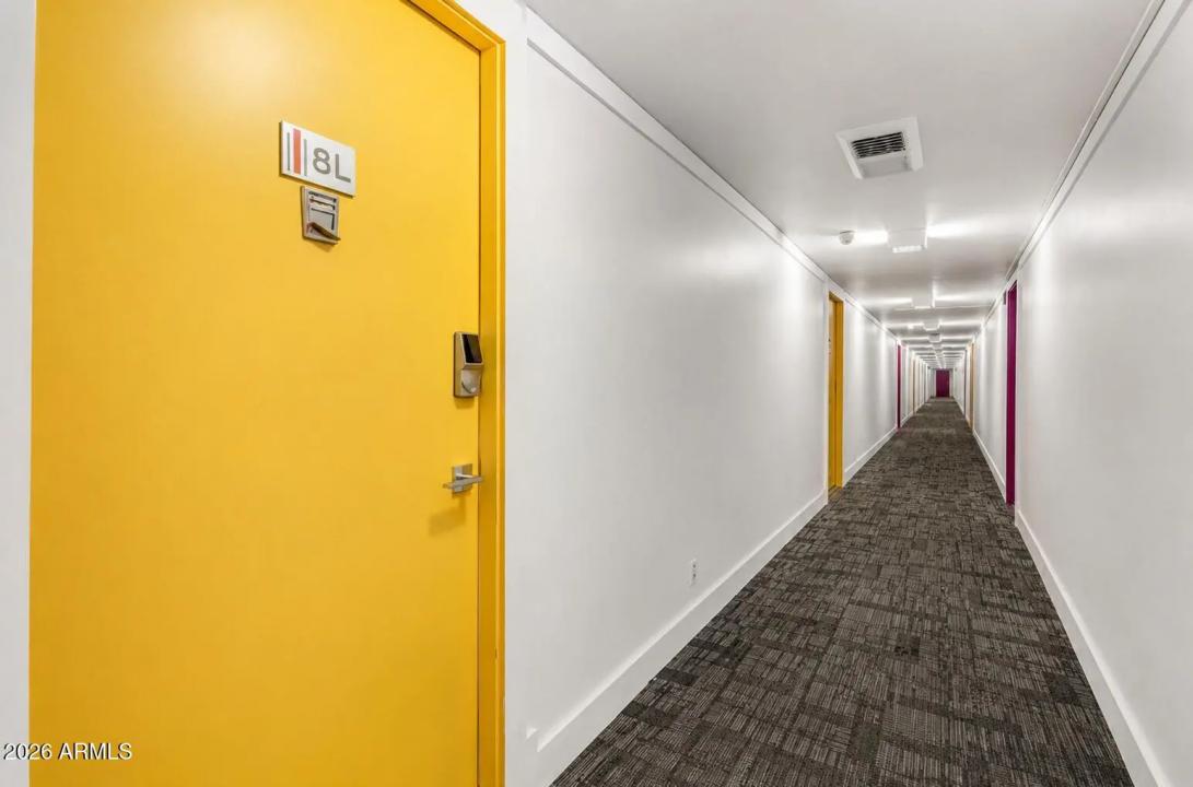 Real Estate Picture 7