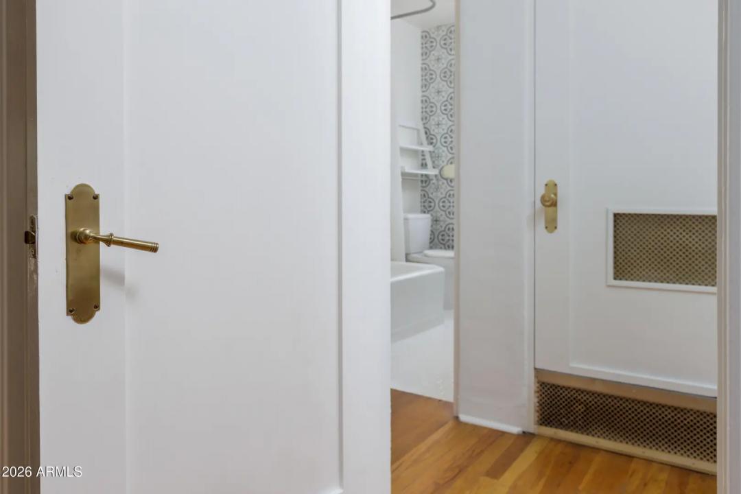 Real Estate Picture 27