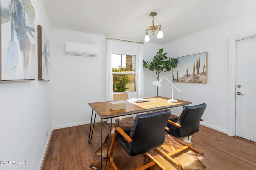 Real Estate Picture 21
